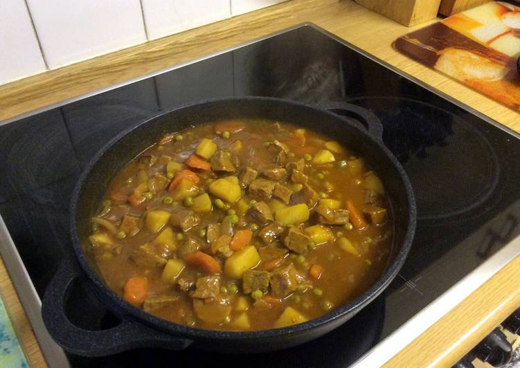 How to Prepare Any-night-of-the-week Left over Roast Beef Curry