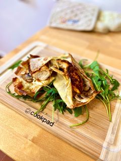 Una foto de Crepes salados rellenos en freidora de aire
