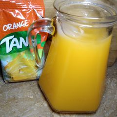 A picture of Tang Refresher.