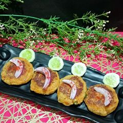 Potato Peri peri Masal Petties A picture of Potato Peri peri Masal Petties.