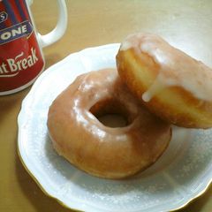 A picture of My Version of Krispy Kreme Doughnuts.