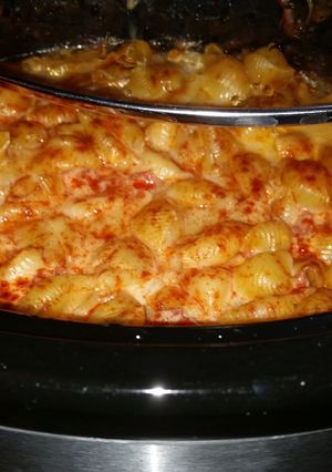 A picture of Easy crock pot Mac~n~Cheese.
