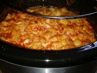 Easy crock pot Mac~n~Cheese