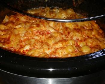 Update, Serving Recipe Easy crock pot MacnCheese Delicious