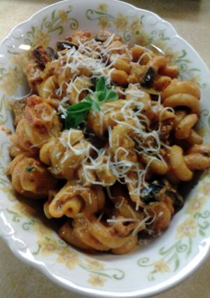 A picture of Tuscan Eggplant Pasta.