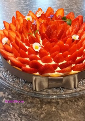Une photo de Tarte aux fraises à la chantilly mascarpone