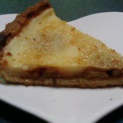 A picture of Caramel Banana Tart.