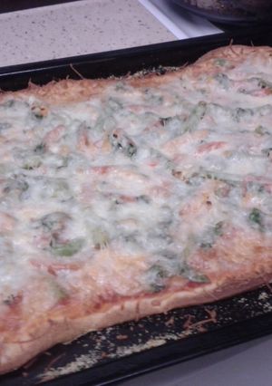 A picture of Vegetarian pizza.