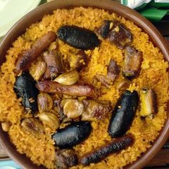 A picture of Arroz al horno.