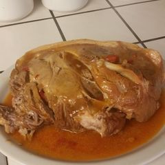 Bourbon pulled pork A picture of Bourbon pulled pork.