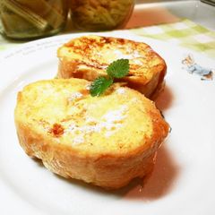 A picture of Fluffy & Delicious French Toast.