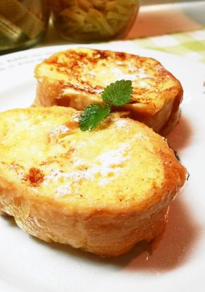 A picture of Fluffy & Delicious French Toast.