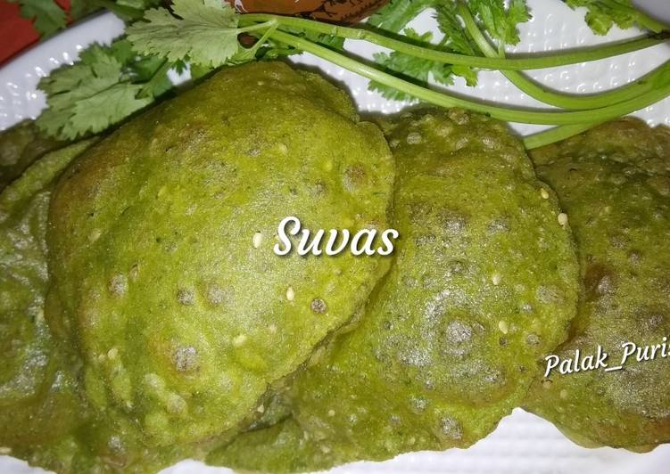 Step-by-Step Guide to Make Favorite Palak (Spinach) Puris