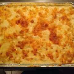A picture of Cheesy Baked Macaroni.