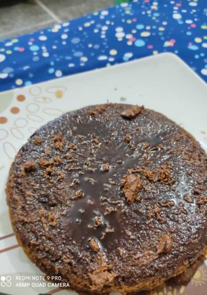 A picture of Chocolate biscuit cake.