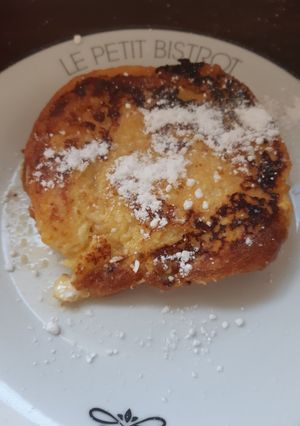 A picture of Auntie's French Toast.