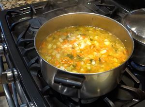 Foto resep Multigrain (lentil) soup - VEGAN