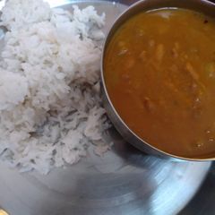 A picture of Rajma chawal.