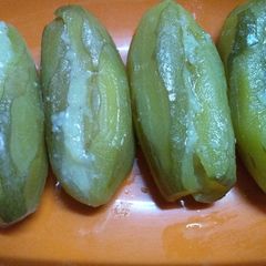 A picture of Kheer parwal (kheer potol).