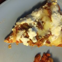 A picture of Pork and Date Pizza.