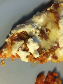 A picture of Pork and Date Pizza.