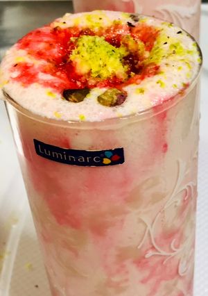 A picture of Galaxy Khoya lassi.