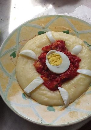 Une photo de Purée à la sauce tomate aux courgettes