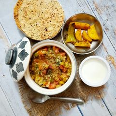 A picture of Veges & spilt Moong dal khichdi.