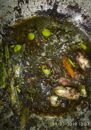 Foto resep Cumi Bumbu Hitam Pedas (Katanya sih blakutak)