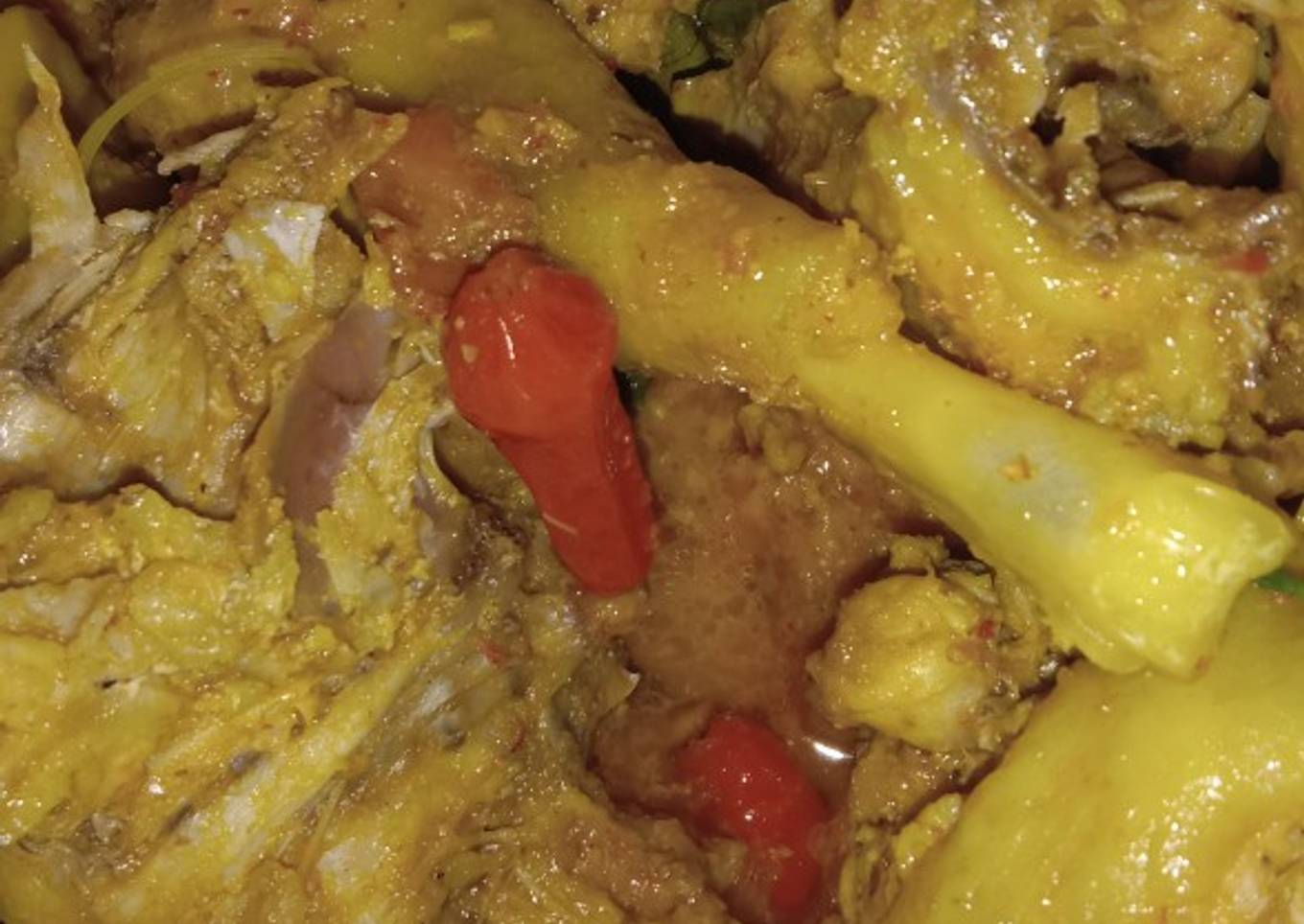 Ayam wajan dengan kemangi