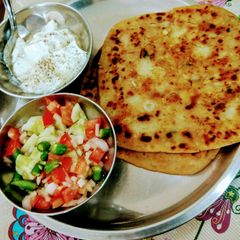 A picture of Aloo Paratha.
