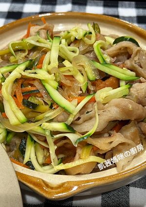 A picture of One-Pot Pork and Vegetable Stir-Fry.