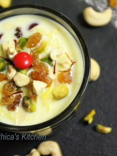 A picture of Idiyappam Payasam.