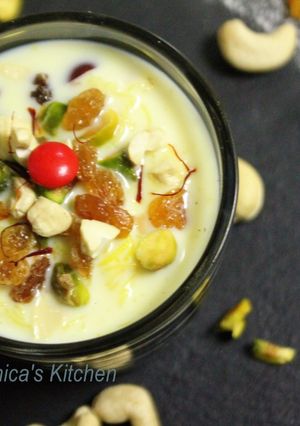 A picture of Idiyappam Payasam.