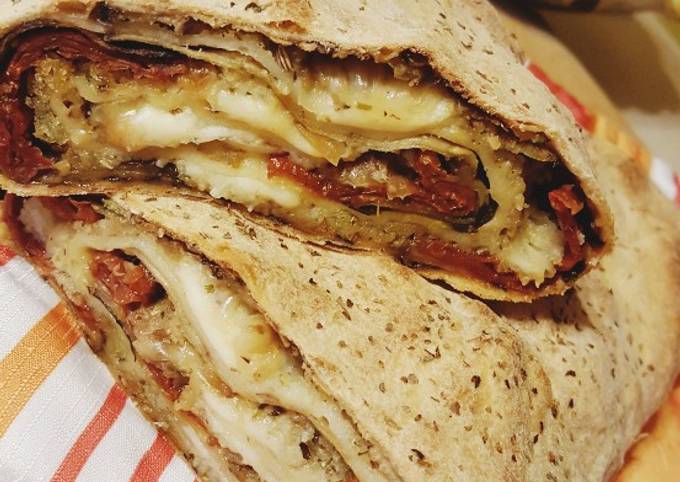 Passaggi a Preparare Preferito Strudel salato con impasto alla maggiorana