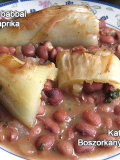 Hagymás babbal töltött paprika (Gluténmentesen is) recept fotója