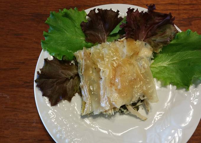 Phyllo pie with chicken, spinach, feta cheese