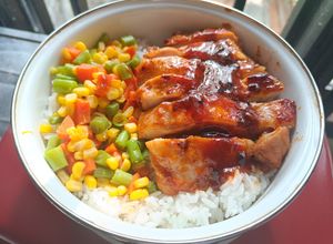 Foto resep Paha panggang saos barbeque dan tumis sayur pelangi (teflon)
