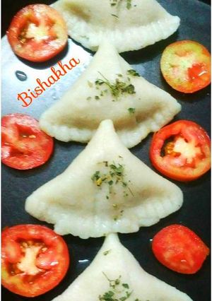 A picture of Chana Dal stuffed Rice Dumplings.
