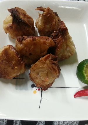 A picture of Homemade porkshomai.