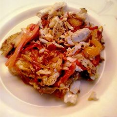 A picture of Delicious gilt-head bream with peppers.