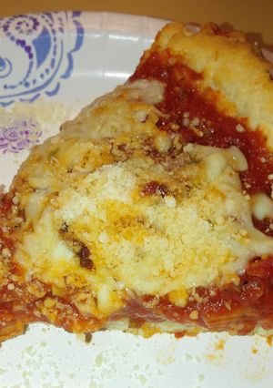 A picture of Best deep dish pan pizza.