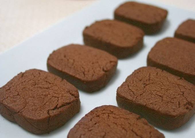 Chocolate Cookies Made with Vegetable Oil