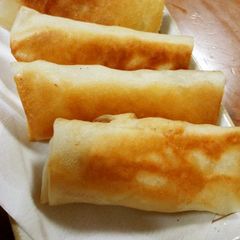 A picture of Easy! Delicious! Plump Shrimp Spring Rolls.