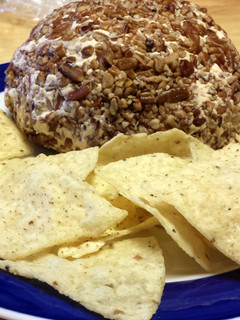 A picture of Chicken cheese ball.