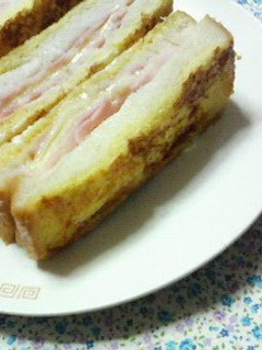 A picture of Good All the Way to the Crusts! Simple Sandwich.