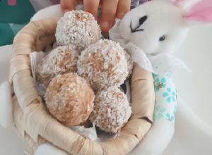 Una foto de Cocadas de dátiles para bebés