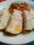Beef quesadilla & pico de gallo