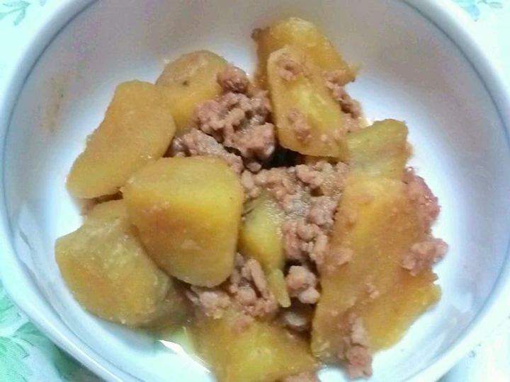 Easy Steps to Prepare Stir Fried Sweet Potato and Ground Pork the So Delicious So Delicious