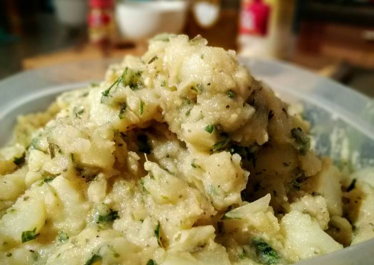 Party potato salad